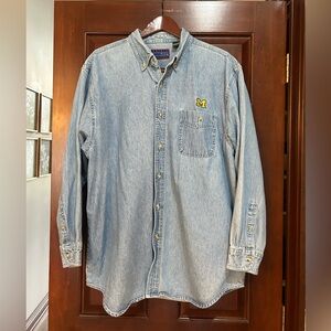Michigan Wolverines Denim Button Down Shirt Crable Sportswear L Embroidered Logo